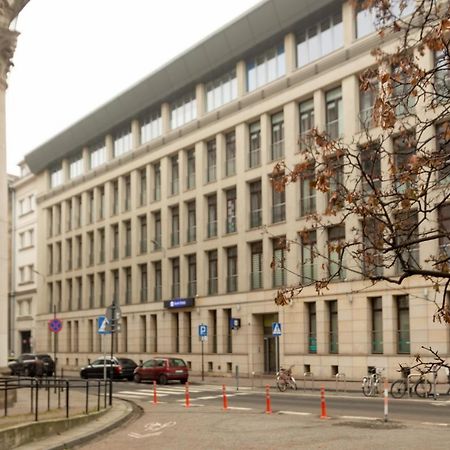 Secret Charm Fully Equipped Apt With Balcony Krakow Bagian luar foto