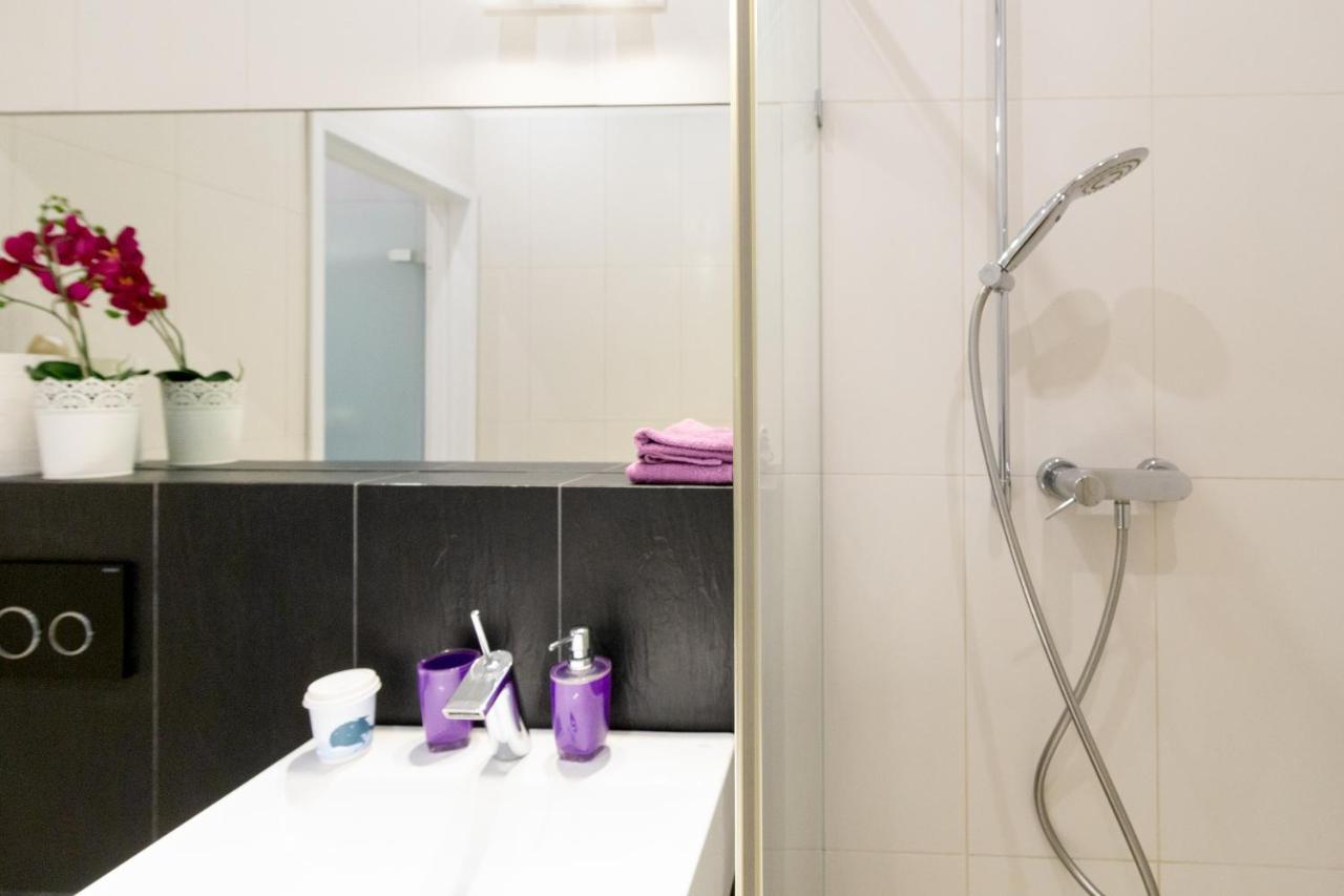 Secret Charm Fully Equipped Apt With Balcony Krakow Bagian luar foto