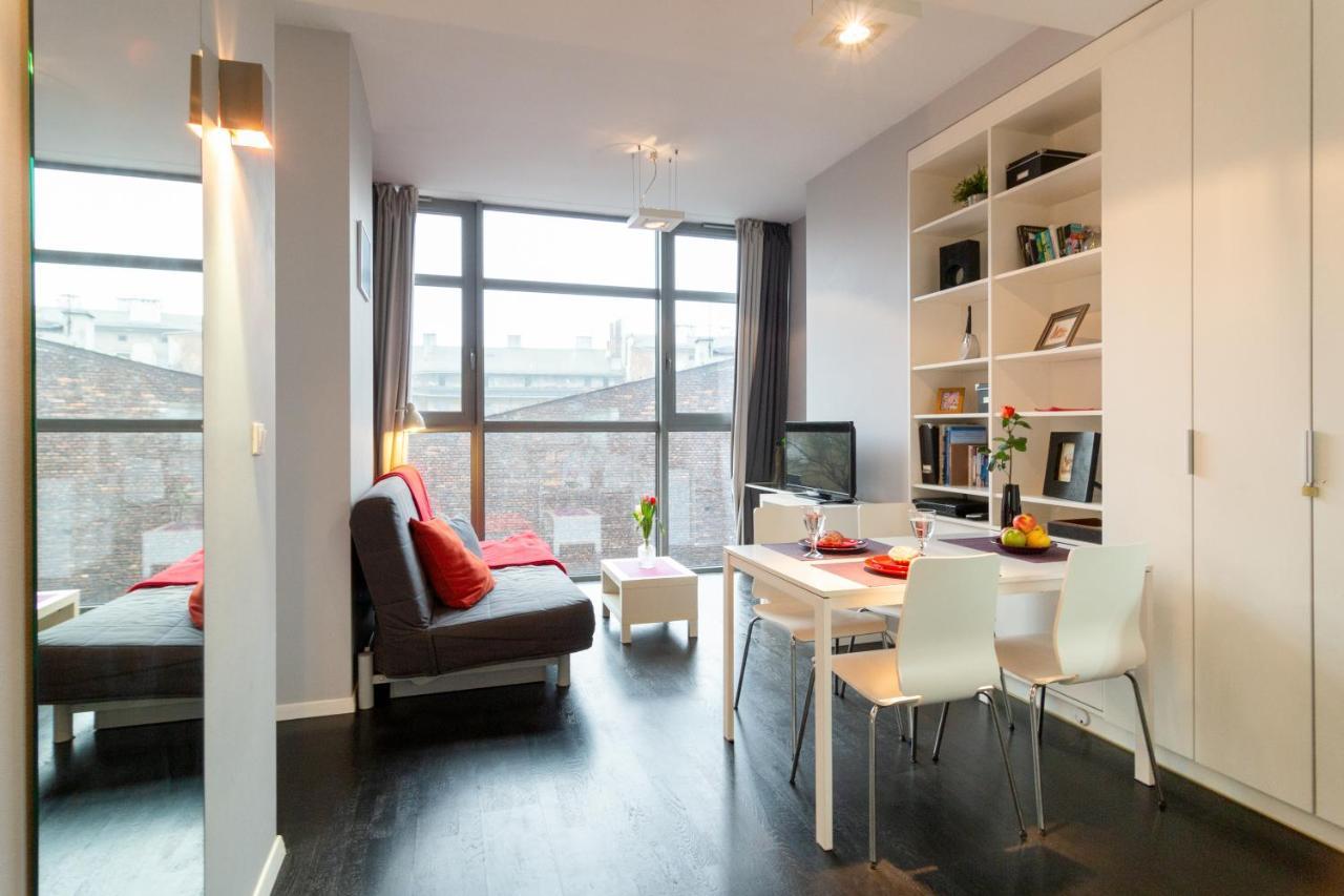 Secret Charm Fully Equipped Apt With Balcony Krakow Bagian luar foto