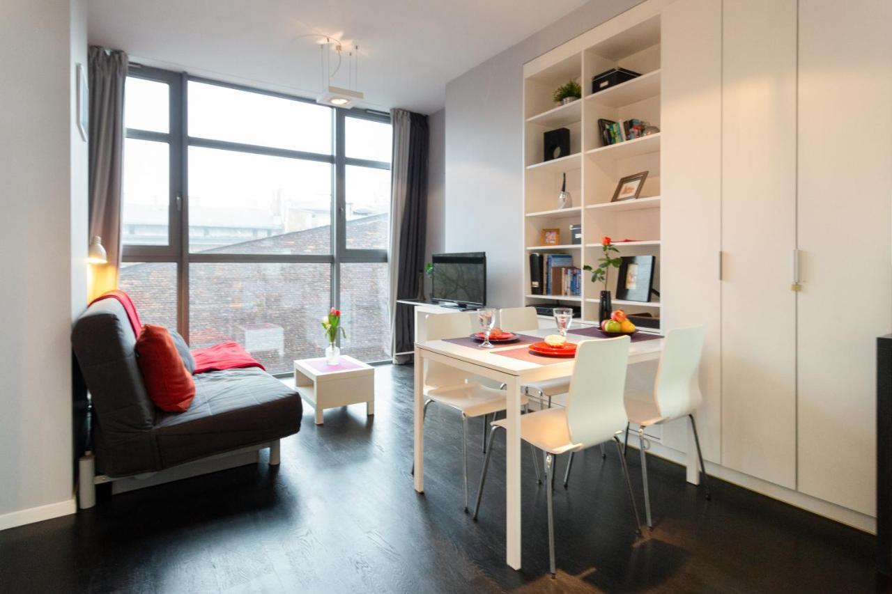 Secret Charm Fully Equipped Apt With Balcony Krakow Bagian luar foto