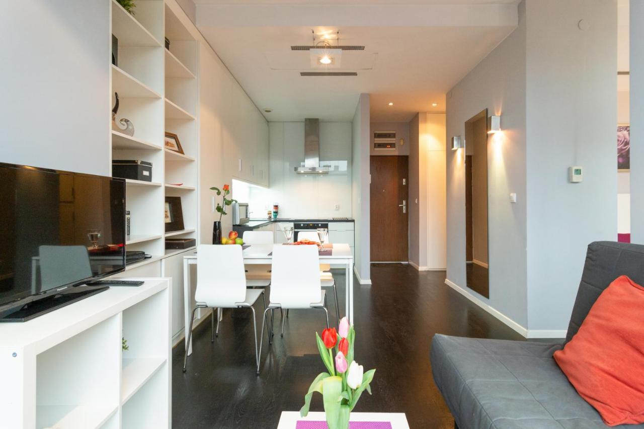Secret Charm Fully Equipped Apt With Balcony Krakow Bagian luar foto